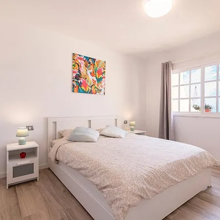 Floor With Ocean View أذيخي
