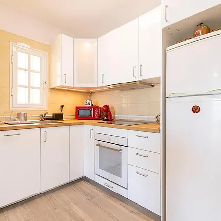 Floor With Ocean View شقة