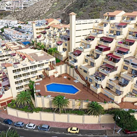 Floor With Ocean View Apartment *
